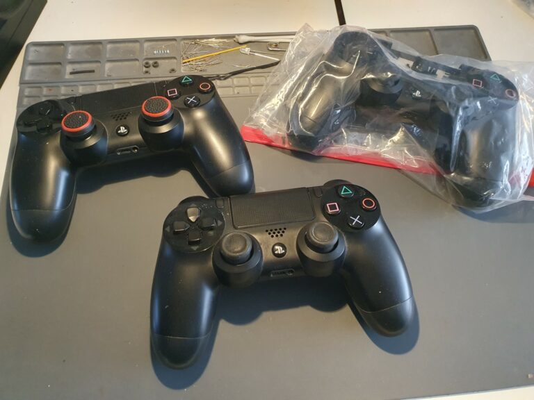 Réparation PS4 circuit HDMI lumière blanche - Réparation console paris
